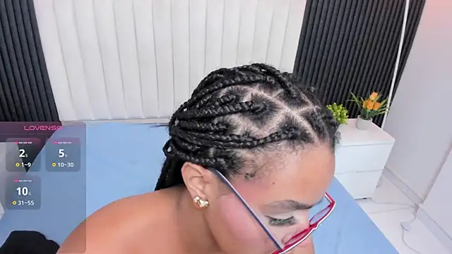 Tiana-Moon webcam