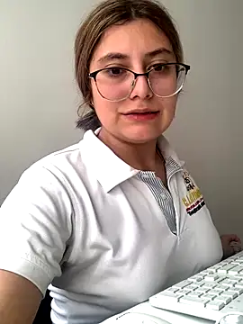 free cam chat Velma Star