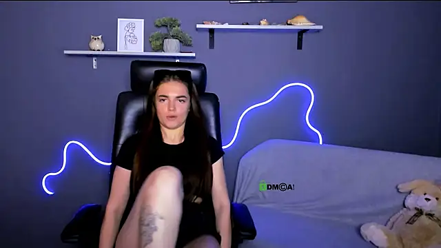 allison_black_ webcam