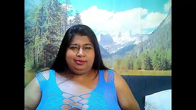indianhoney694u webcam
