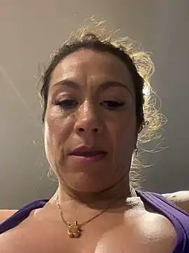 angelitasexy81 webcam