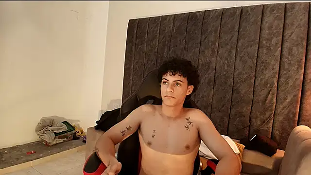 mikey_banji webcam
