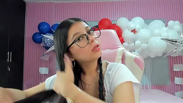 Yuli_16 webcam