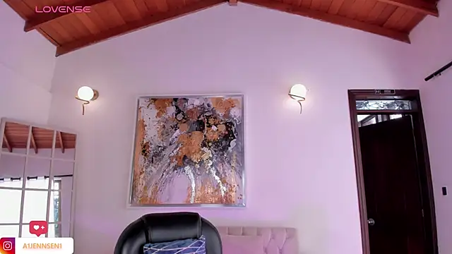 AllyJensen webcam