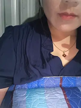 Sweetlove_77 webcam