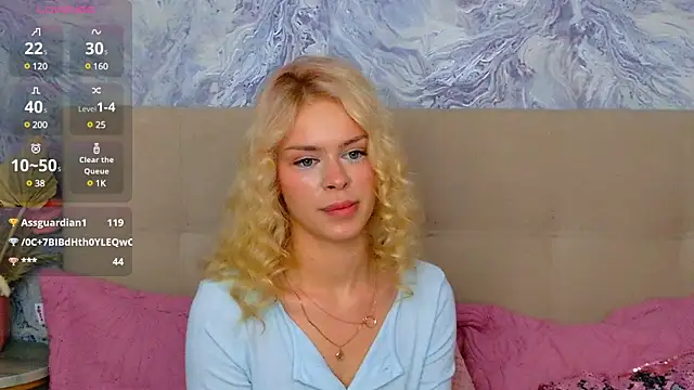 MiaMaybrook webcam