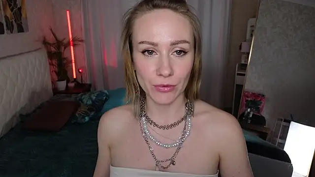 VeronicaRoss