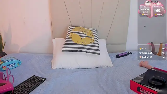 Dolly_cutee webcam