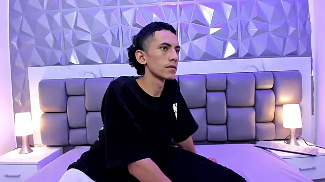  CamilayOscar chat room