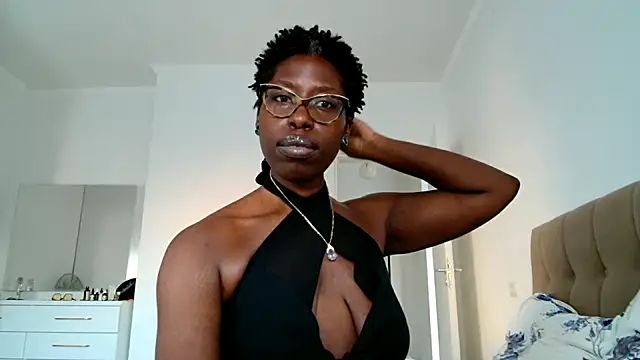 MadamIndigo
