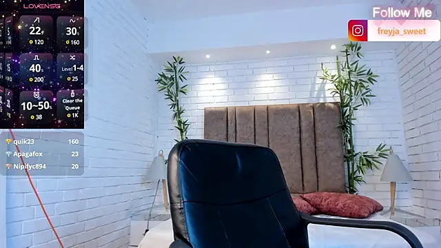 freyja_sweet_ webcam