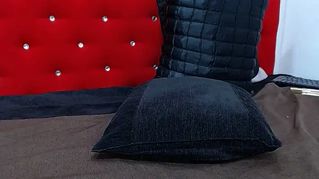 srta_luciana webcam