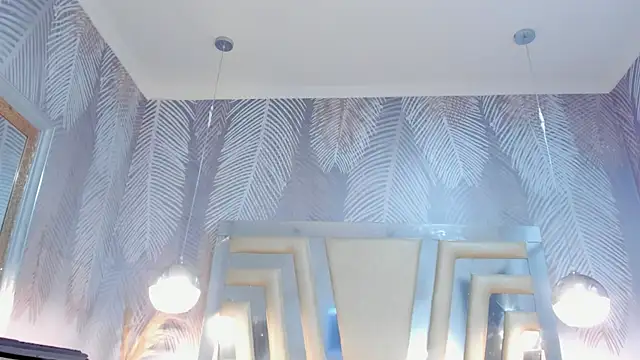 Saraa_Skinny webcam