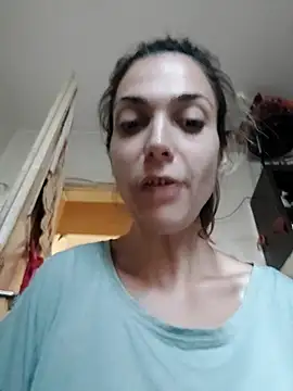 Webcam Model (Furiosaaa)  is live.Free join now!