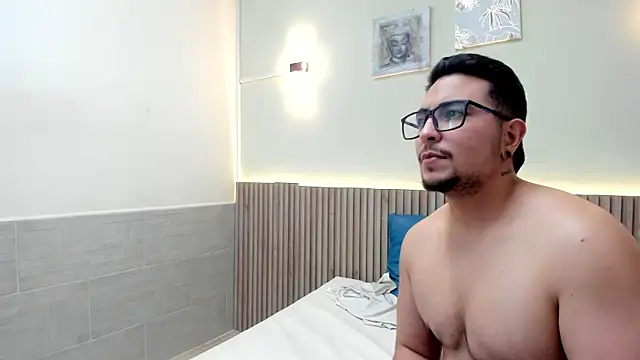 striptease online Agatha Dante