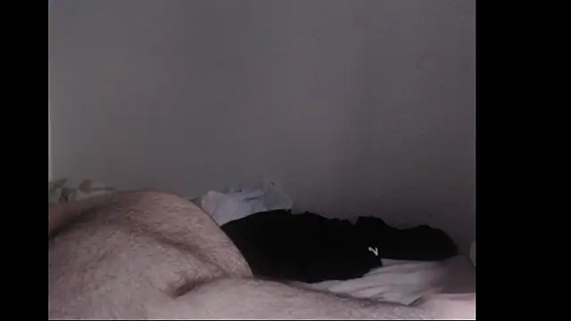 ItsmeeeDk webcam