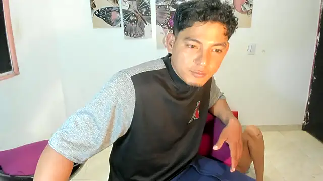 spicycouple4x webcam
