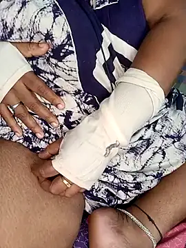 Lily_Rosy webcam