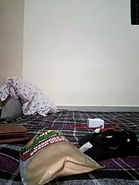 Shubu_76 webcam