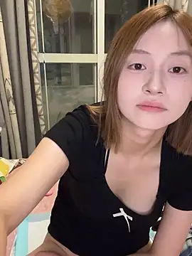 lala_v webcam
