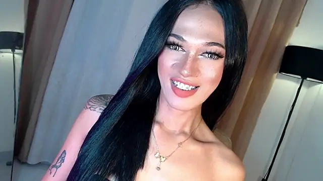 Lust-sluttymira webcam