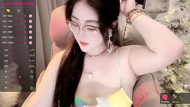 Monica-888 webcam