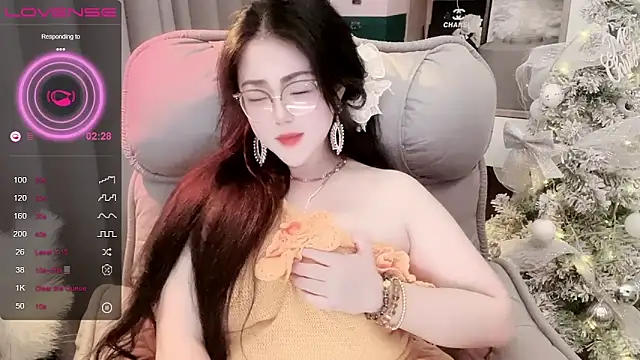 Monica-888 webcam