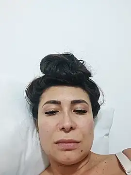 online sex chat room Mia Mancini