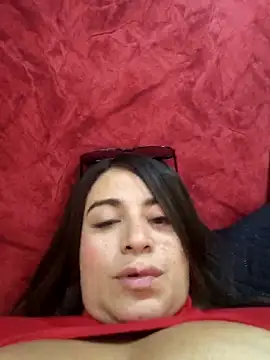 Alona_Evans webcam