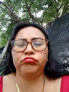 Dirty-Momm-Divorced-Hot webcam