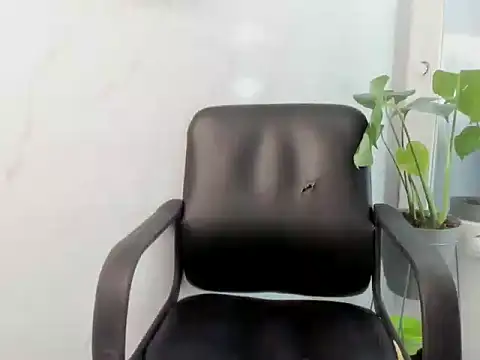 _Tinawhite webcam