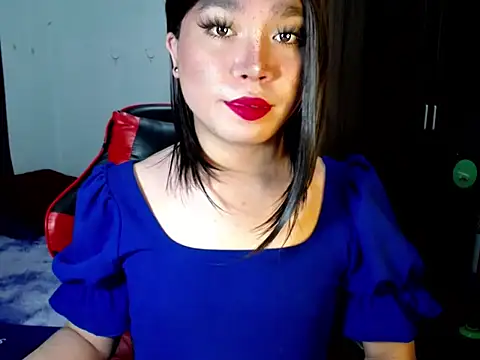 Urassiansweetcummer webcam