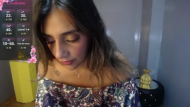 agatha_brooks_t webcam