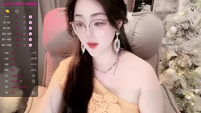 Monica-888 webcam