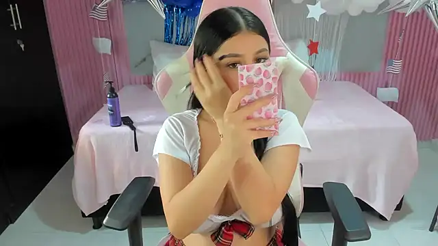 Yuli_16 webcam