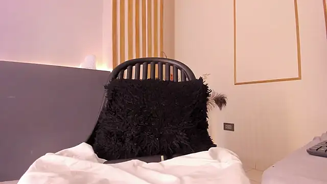 sara__jones_gh