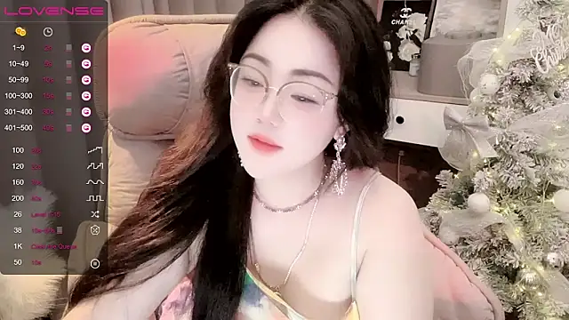 Monica-888 webcam