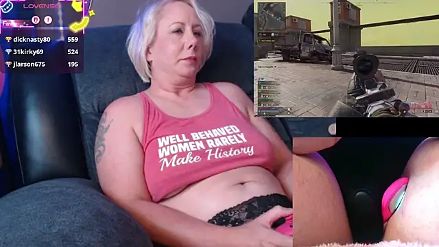 Trixiekittycutie