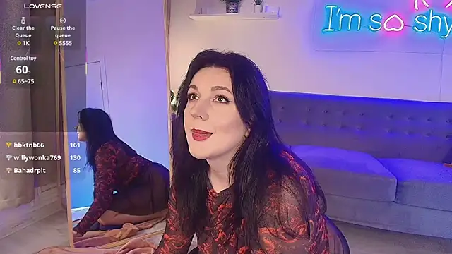 love_me__tonight_ webcam