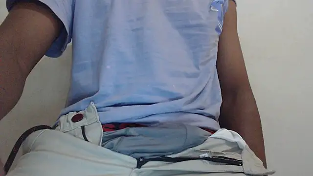 royblackbigpvt webcam