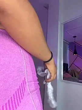 lauraltt webcam