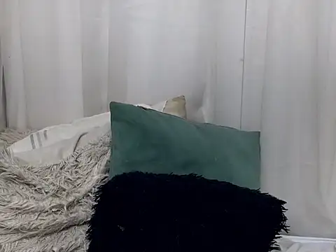 ninaa_fox