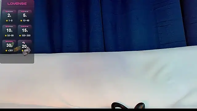laura_sweett120 webcam