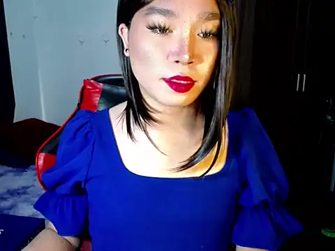 Urassiansweetcummer webcam