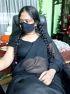 Idhika-Paul webcam
