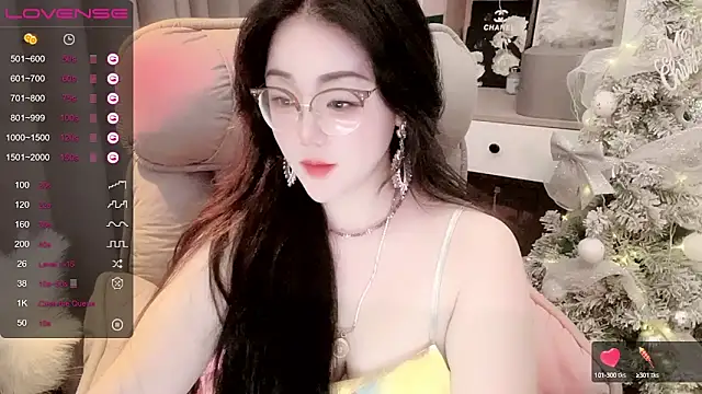 Monica-888 webcam