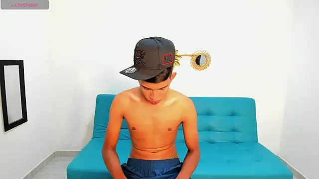 Angel_Lamberth webcam