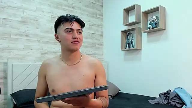 _benjamin__ webcam
