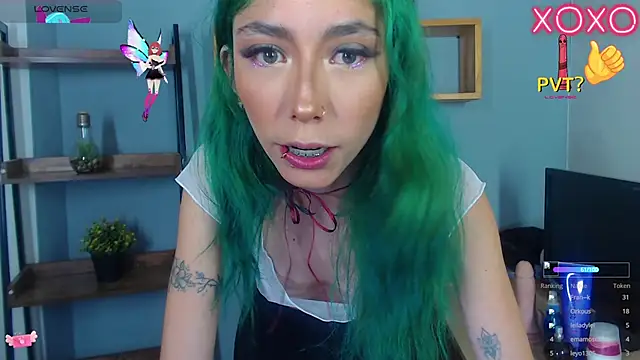 Erika_Stevens webcam