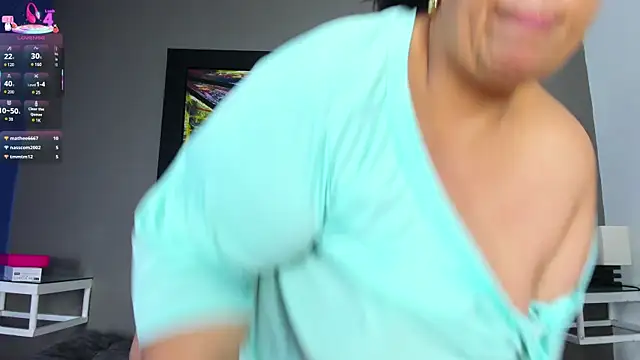Charlotte_curvy_ webcam